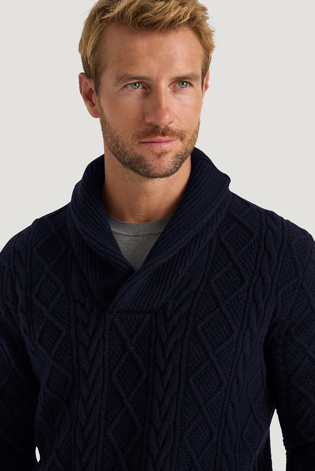 Affric Knit Shawl - Image 4