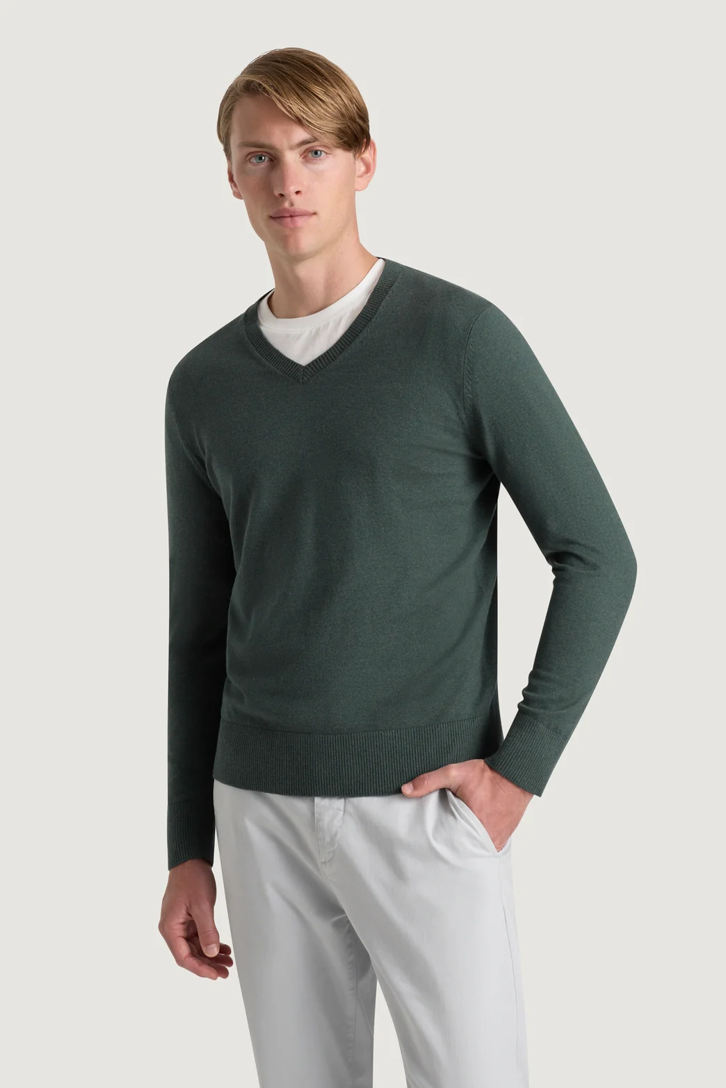 Asher Cotton Cashmere Vee - Image 3