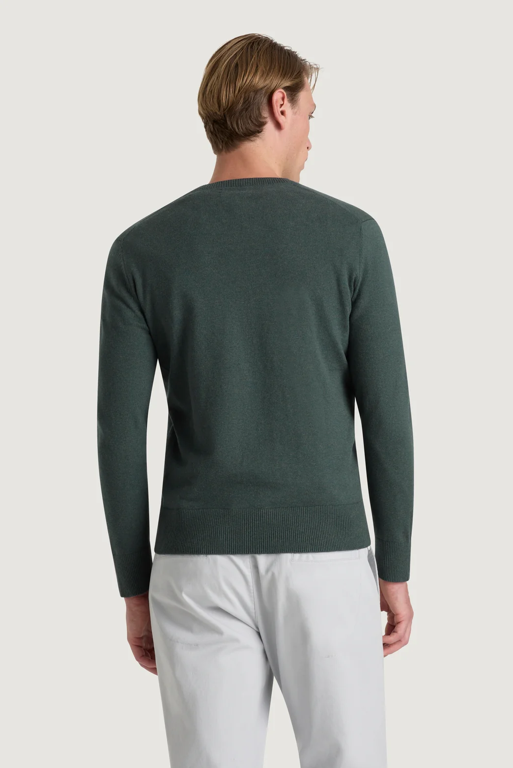 Asher Cotton Cashmere Vee - Image 4