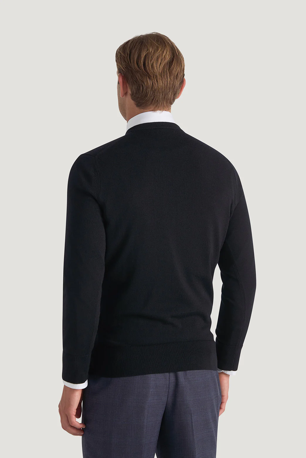 Buchanan Ashby V-Neck Knit - Image 4