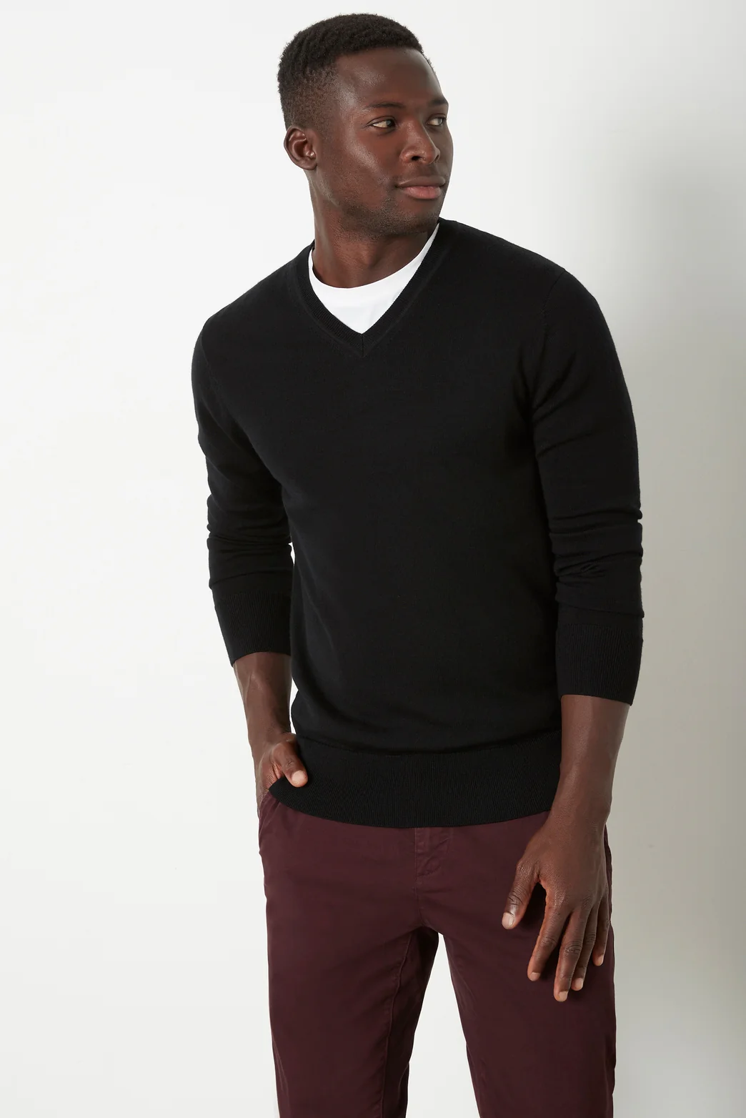 Buchanan Ashby V-Neck Knit - Image 3