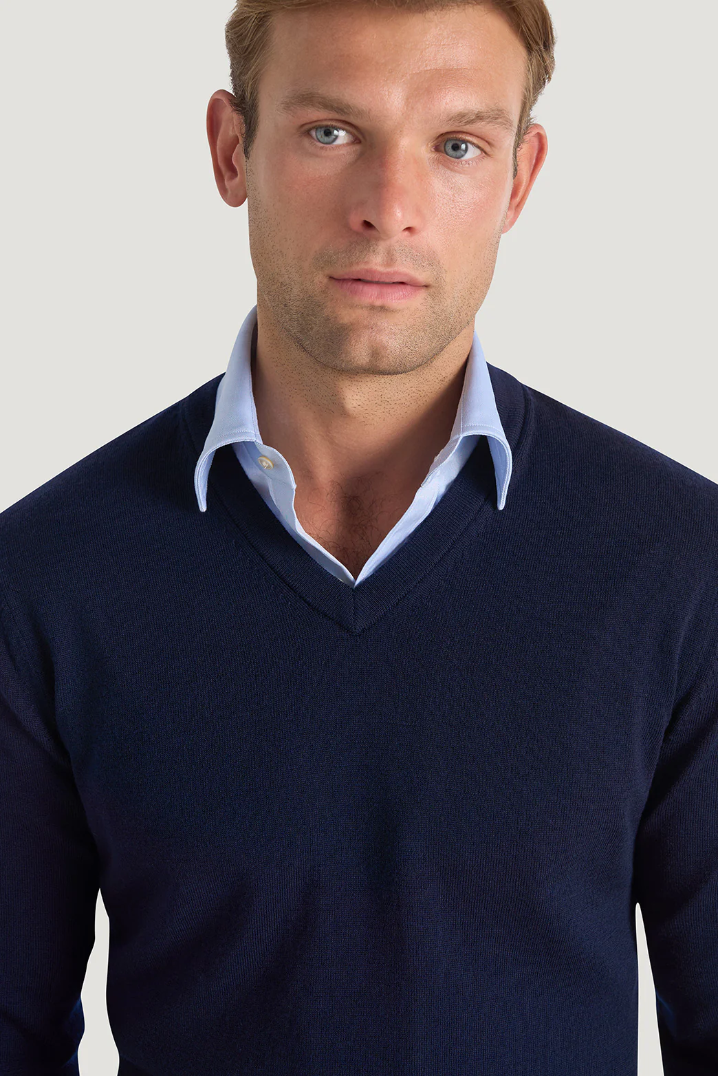 Buchanan Ashby V-Neck Knit - Image 3