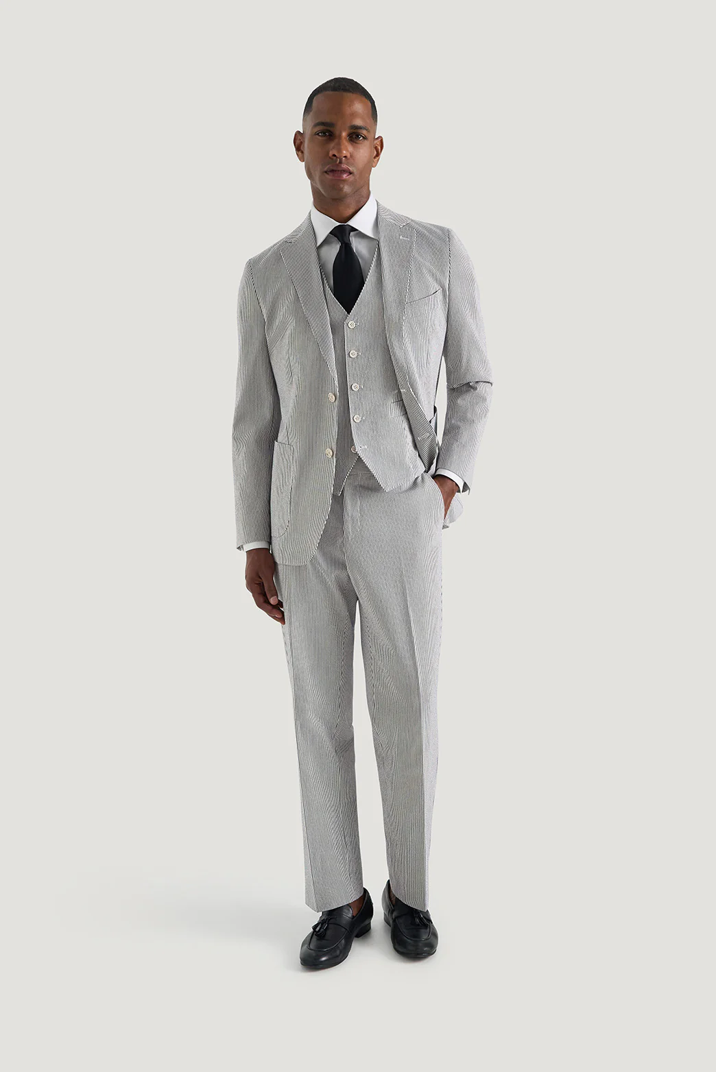 Chipperfield Suit - Image 12