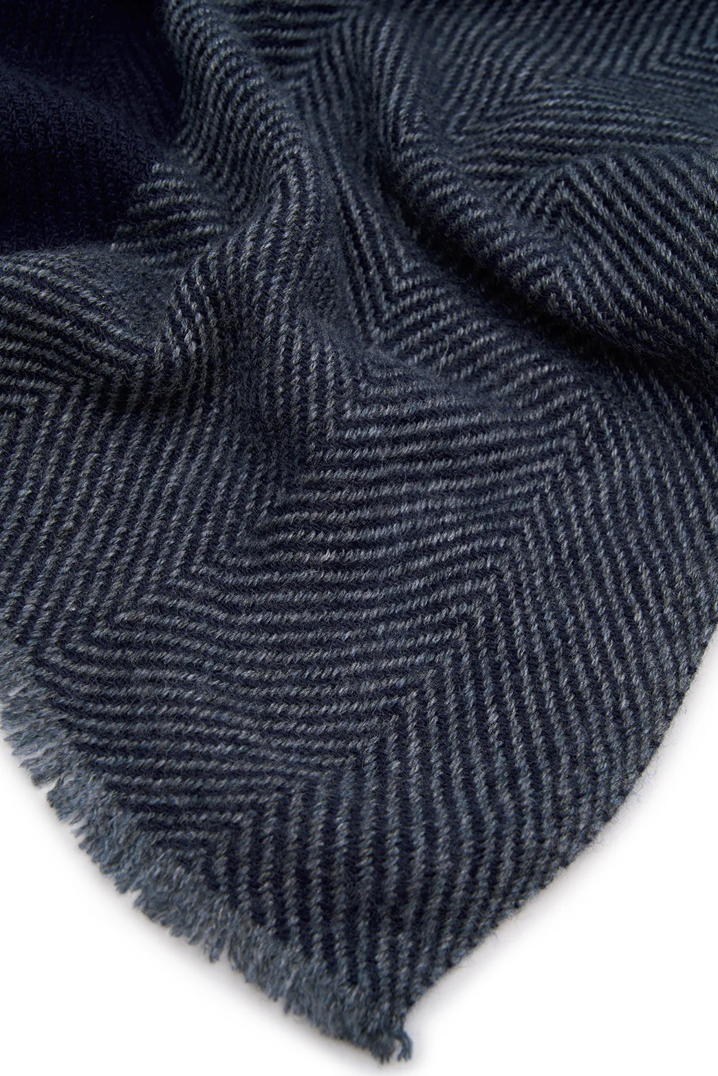Ealing Scarf - Image 3