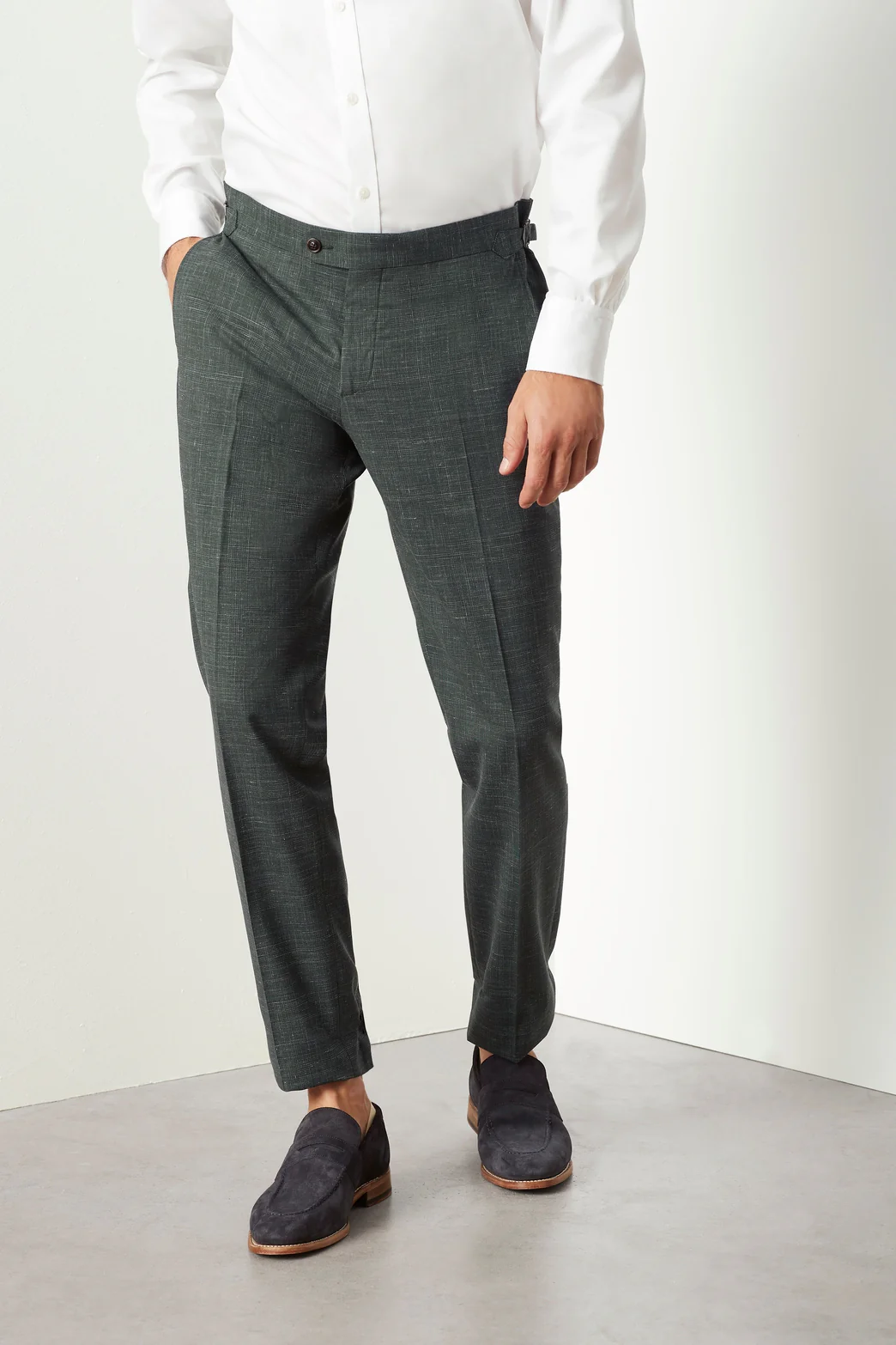 Flynn Suit - Image 9