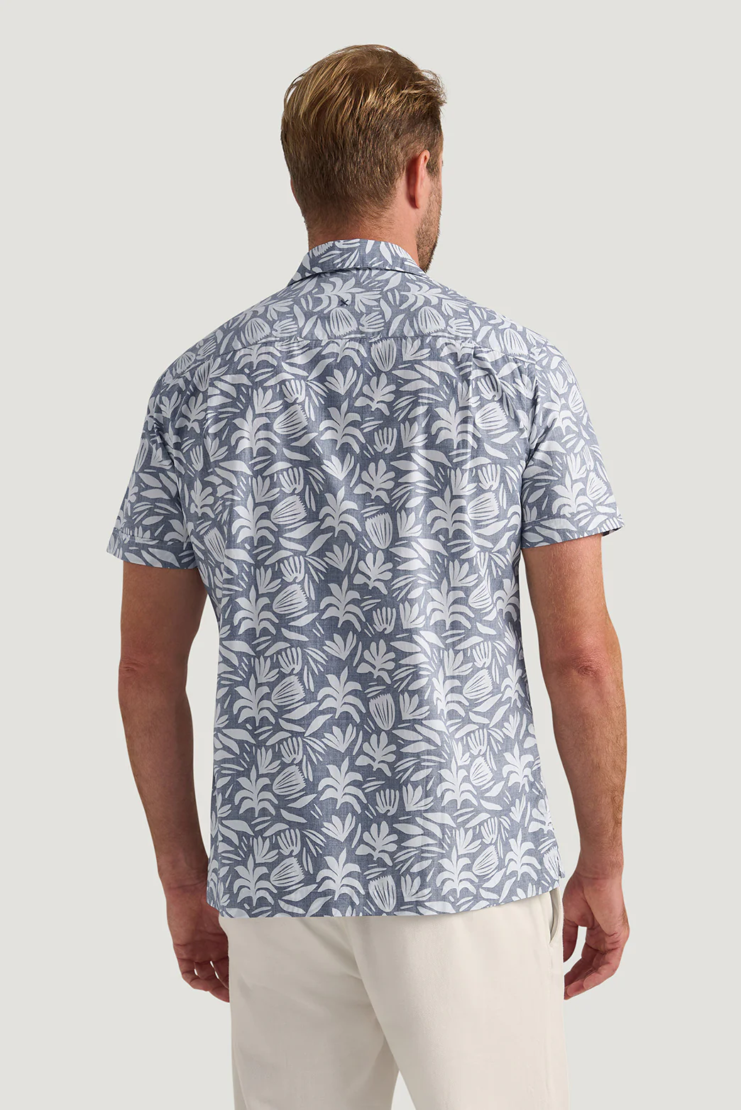 Livingo SS Camp Collar Shirt - Image 5