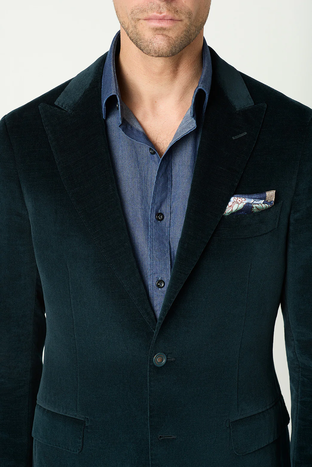 Rhapsody Velvet Jacket - Image 4