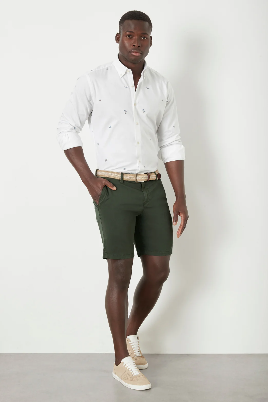 Roxburgh Chino Short - Image 13