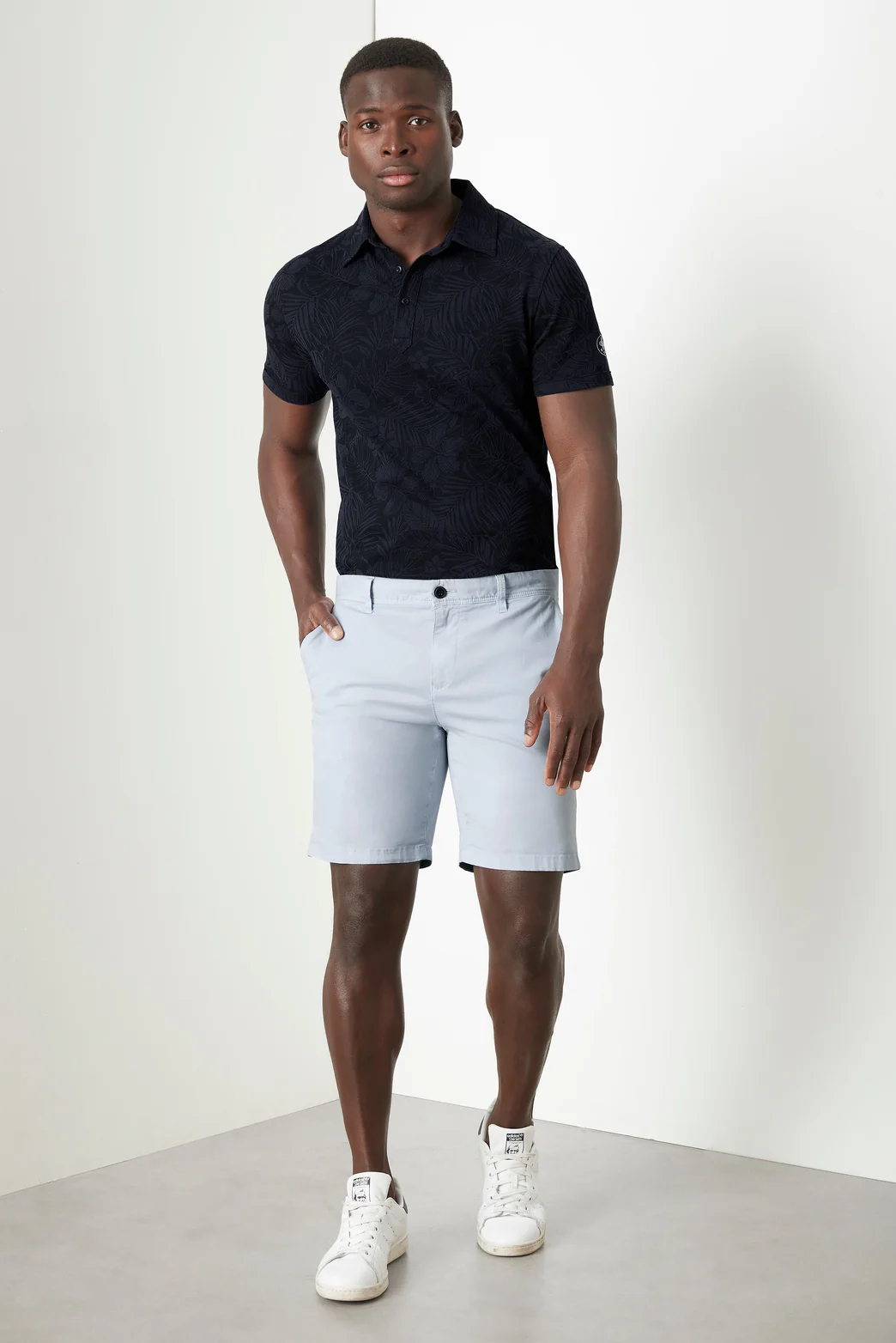 Roxburgh Chino Short - Image 6
