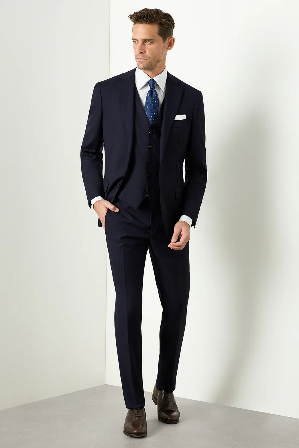 Saunders Navy Suit - Image 11