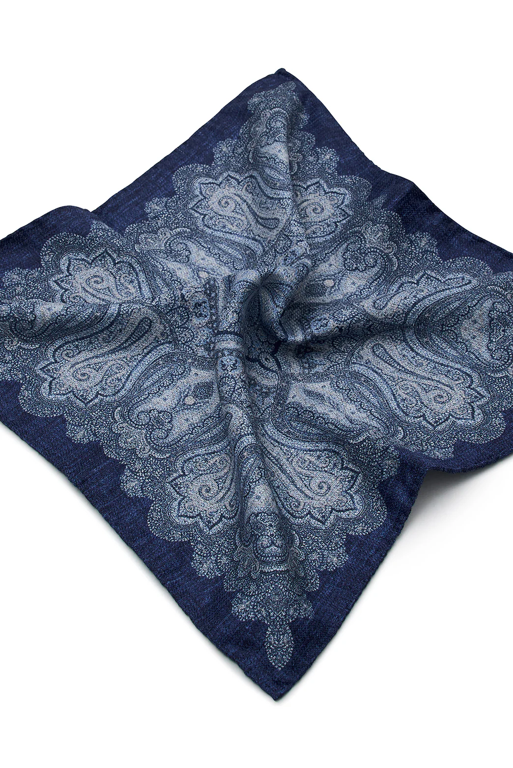 Velluto Pocket Square - Image 2